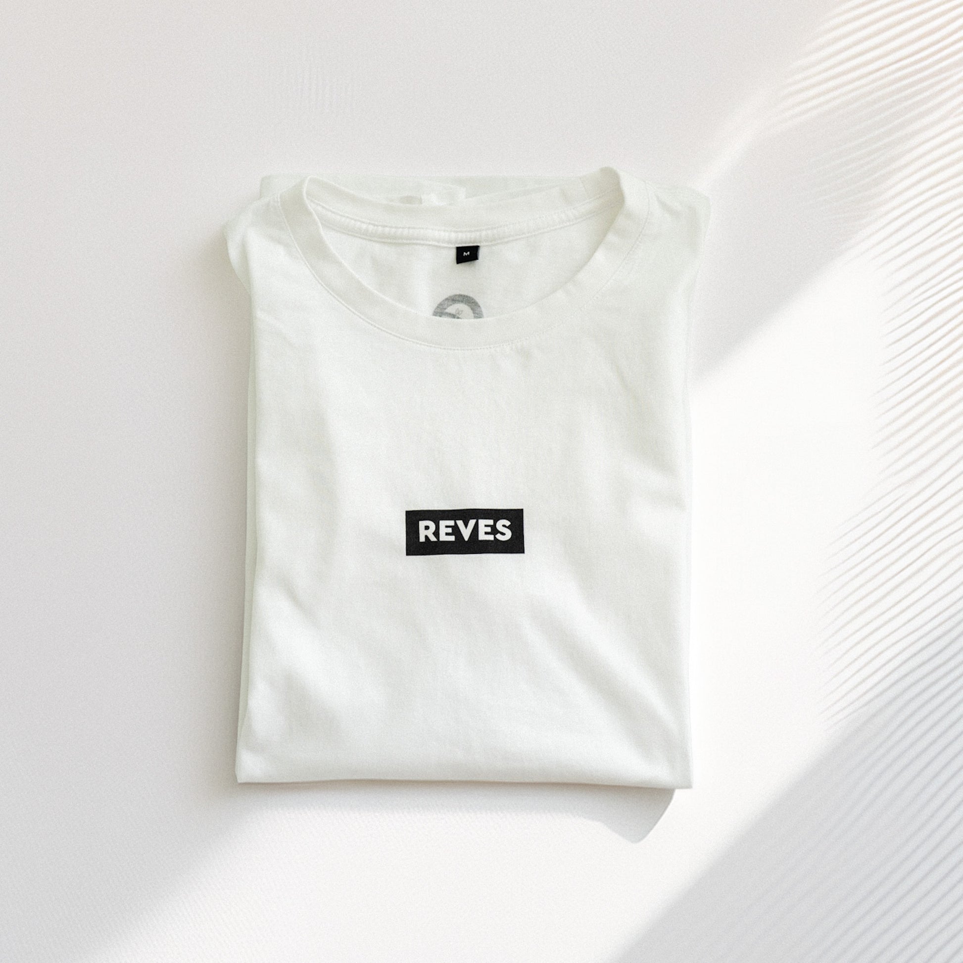 REVES T-Shirt - Pure White