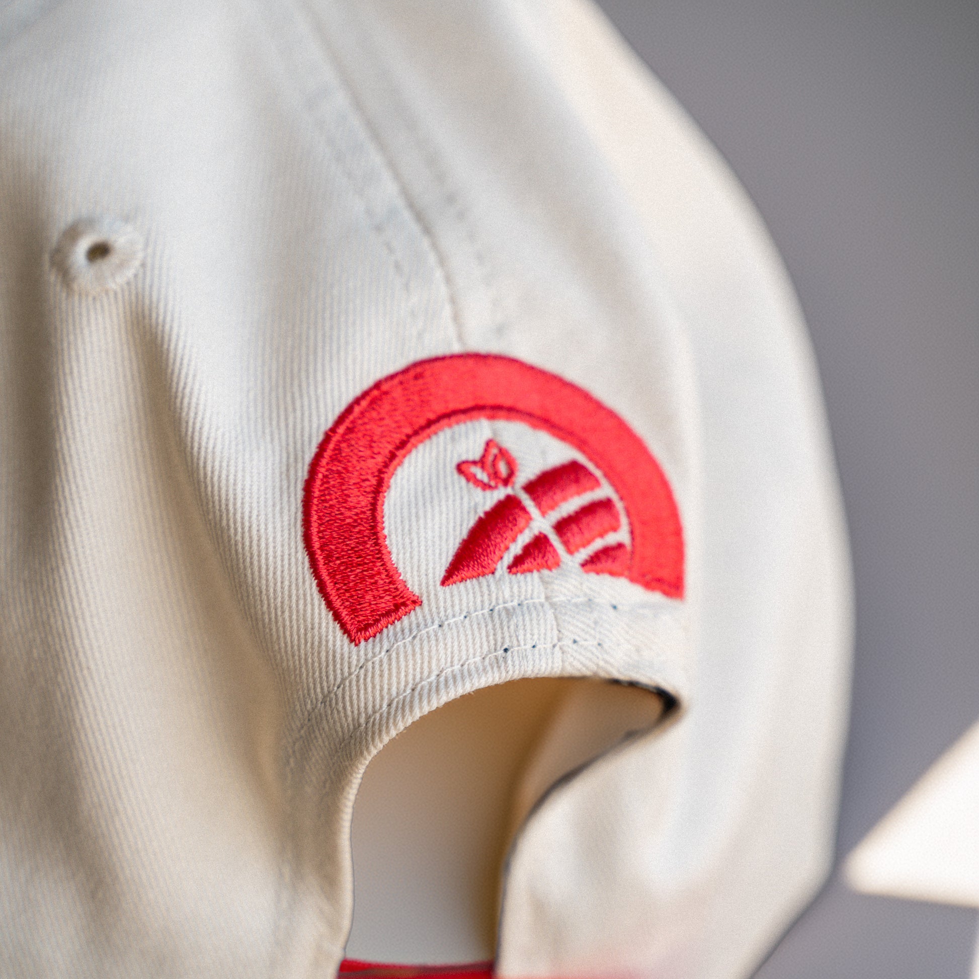 REVES Club Cap - True Red & Off-White
