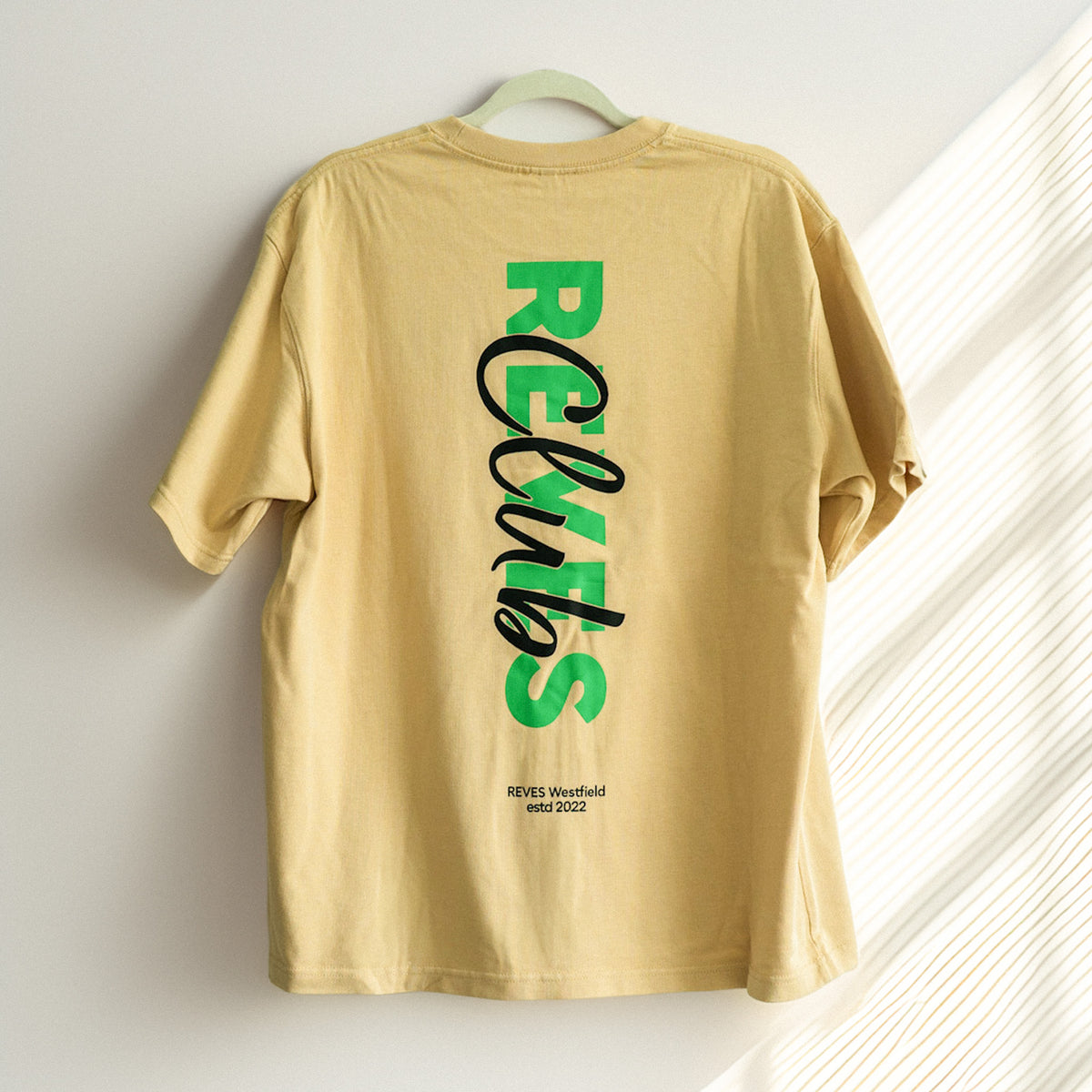 Oversized REVES Club T-Shirt - Warm Beige