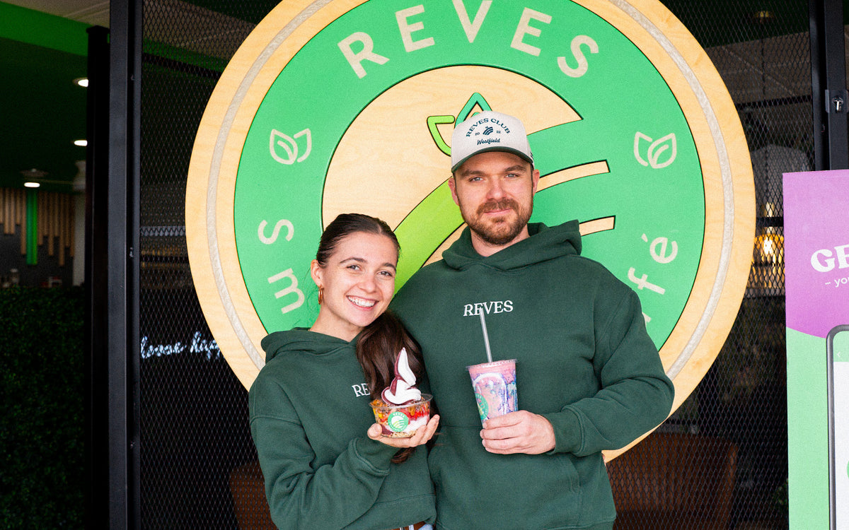 ABOUT REVES
